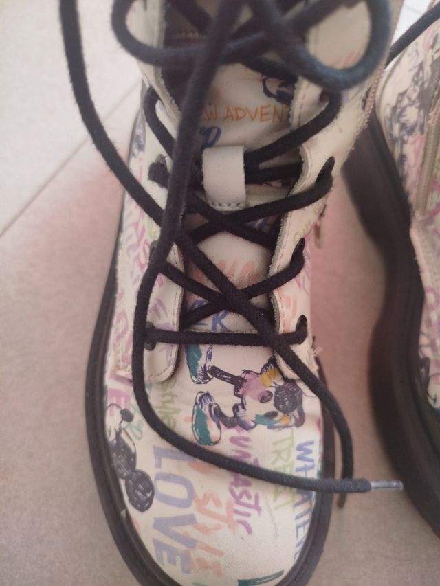 Botines Zara niñaMickey mouse