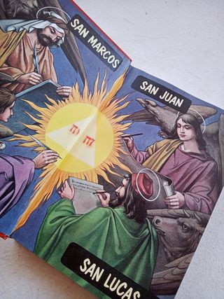 Biblia Juvenil, Mary Theola.