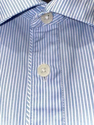 Camisa Calvin Klein Rayas Azul y Blanco Logo L