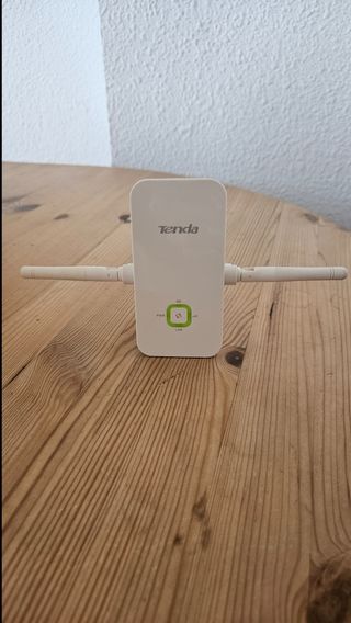 Repetidor WiFi Tenda