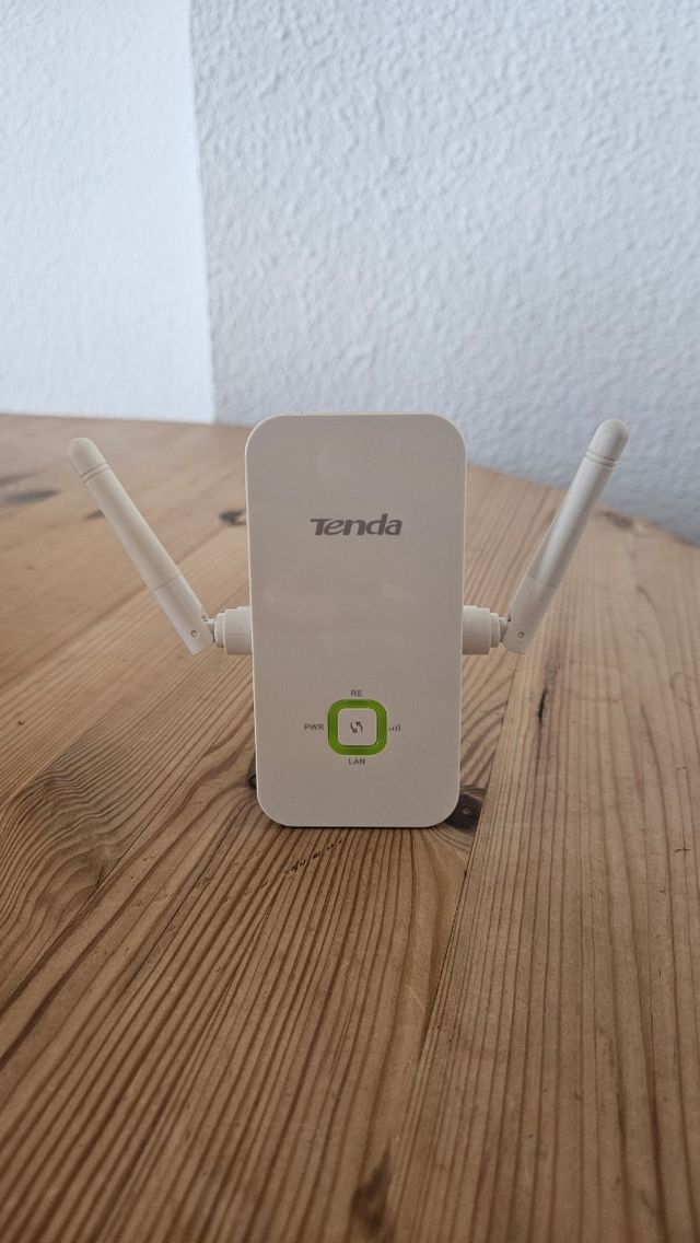Repetidor WiFi Tenda