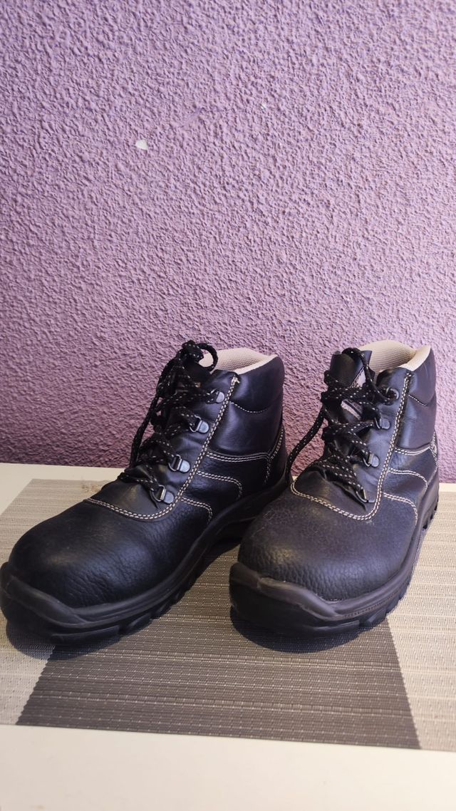 Botas seguridad Zion Panter nº40.