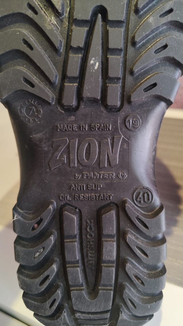 Botas seguridad Zion Panter nº40.