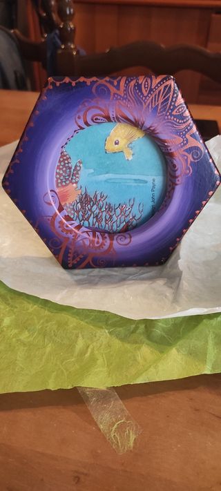 Portafoto Esagonale Dipinto a Mano Viola 