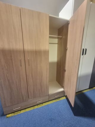 Armario 3 puertas - Madera - Marrón