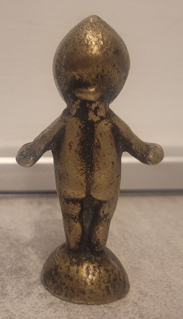 Scultura  Kewpie vintage in ottone