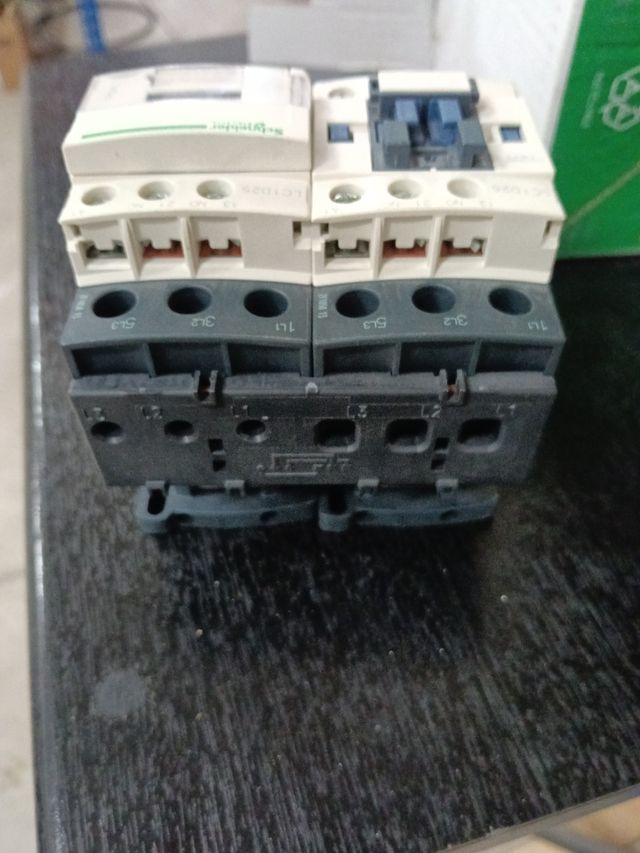 Contactores inversores 400v 50/60hz 11kw 15hp