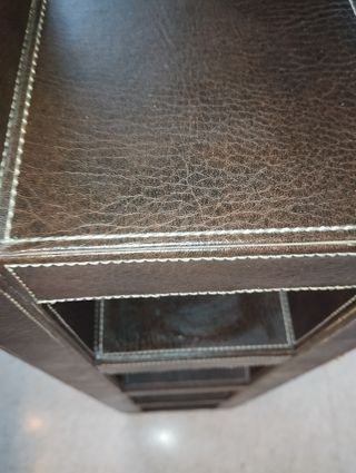 Estantería marrón polipiel - Decoración