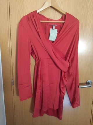Vestido rojo cruzado