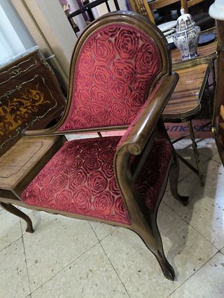 Mobili telefonici antichi