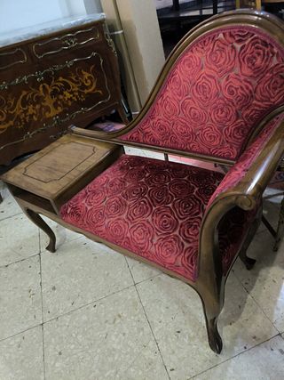Mobili telefonici antichi