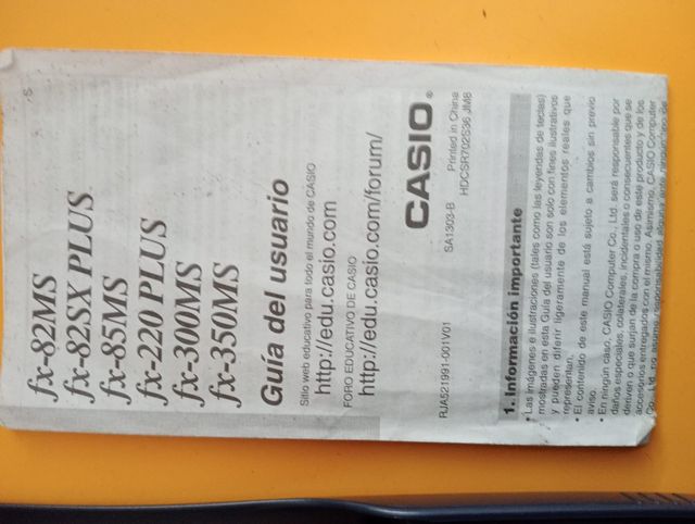 Calculadora científica Casio fx-82MS