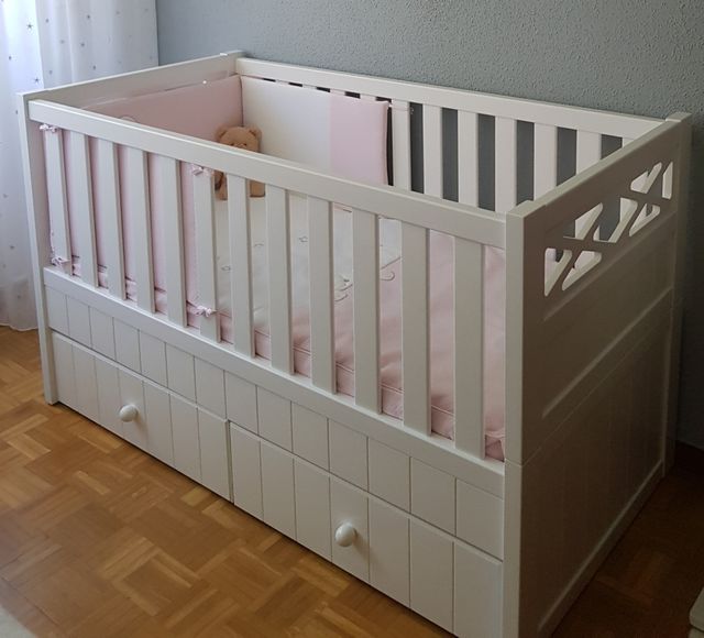Cuna convertible en cama infantil