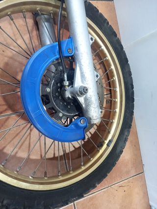 Tren delantero Yamaha XT600