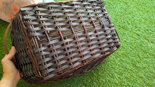 Cesta mimbre marrón