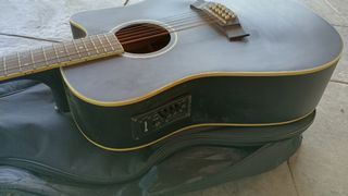 Guitarra 12 cuerdas 41" con ecualizador