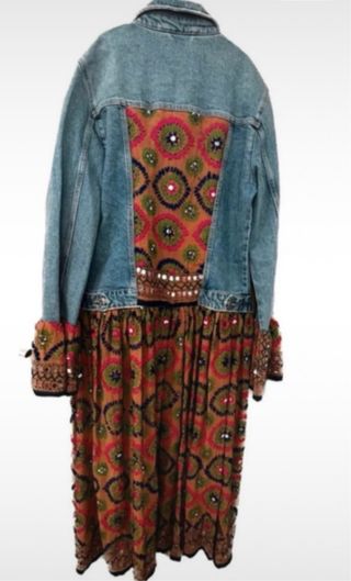 Chaqueta vaquera bordada 