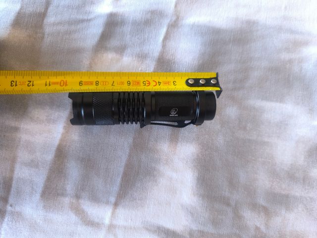 Radio Portátil BAIJIALI BJL-R21 y linterna led