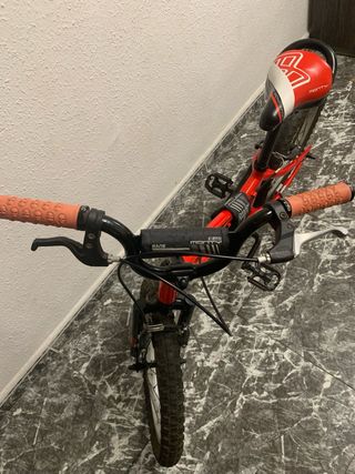 Bicicleta Monty 104 18" niños