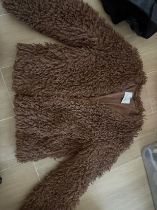 Chaqueta Bershka marrón talla M