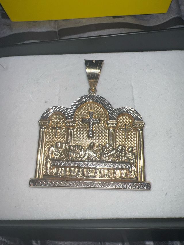 Medalla Última Cena de oro