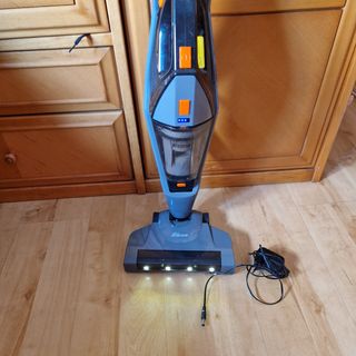Aspirador escoba Hikeren H-603