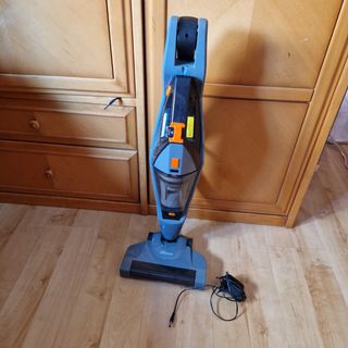 Aspirador escoba Hikeren H-603