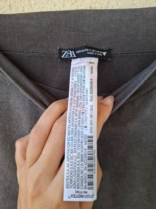 Falda tubo elástica Zara