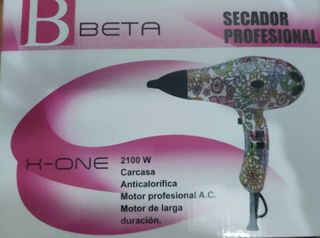 Secador Beta Profesional con difusor incluido