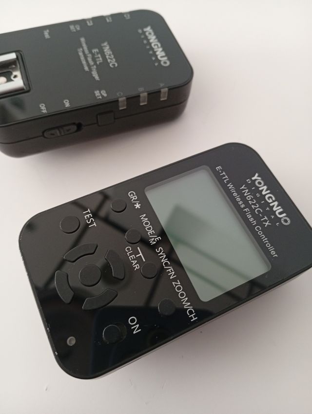 Yongnuo YN622C-TX y YN622C: disparador flash