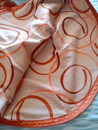 Colcha cama matrimonio - naranja y blanco.