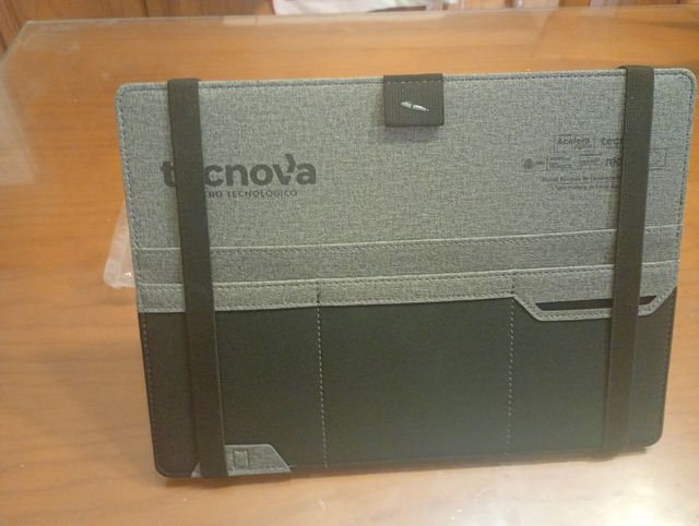 Funda tablet Tecnova - NUEVA