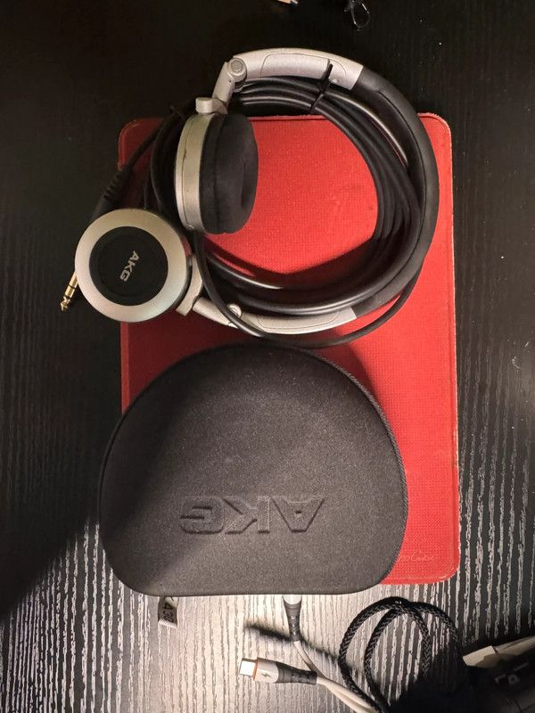 AKG K430 Cuffie - Grigio Argento