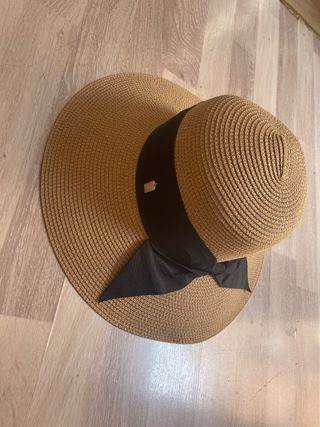 Sombrero playa marrón