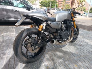 Honda CB750 Cafe Racer