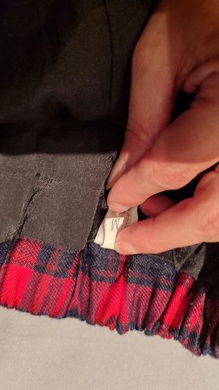 Minifalda escocesa roja y azul