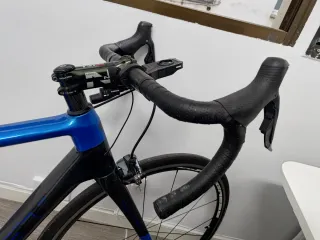 Bicicleta Carretera Carbono Ultegra Di2 CBT Italia