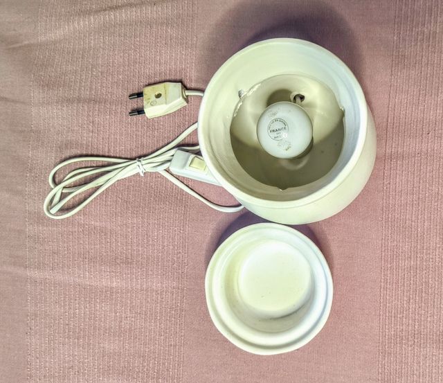 Lámpara Difusor aromas cerámico blanco