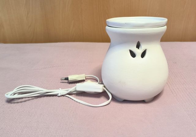 Lámpara Difusor aromas cerámico blanco