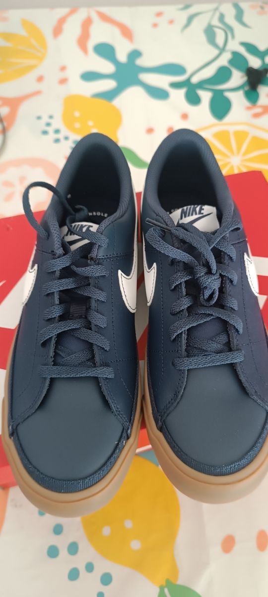 Zapatillas Nike 34 y 38
