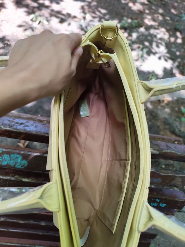 Bolso Doble AA grande amarillo pastel