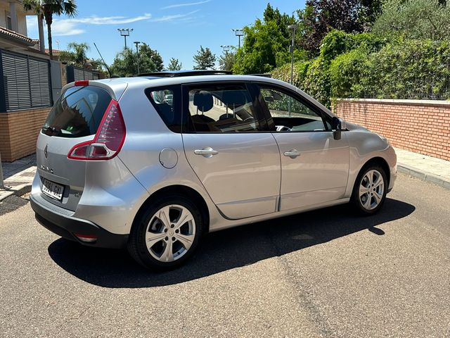 -RENAULT Scénic  1.5dCi 105cv eco2-