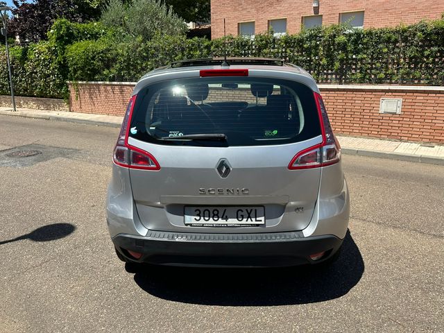 -RENAULT Scénic  1.5dCi 105cv eco2-