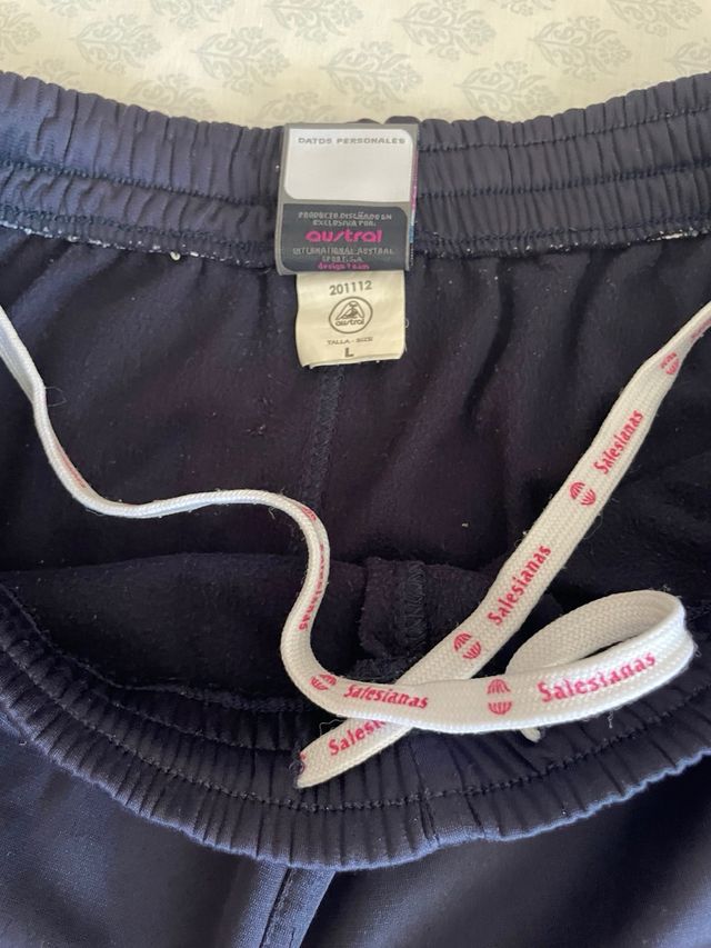 Pantalones deporte Salesianas L