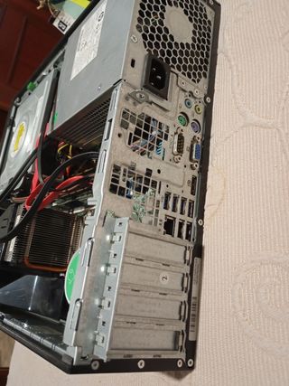 HP 8300 i7-16GB RAM-500GB de hdd