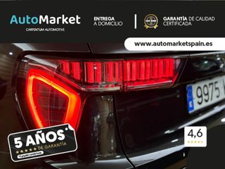 Lynk & Co 01 BASE	1.5 PHEV PINTURA METALIZADA NEGRA	TAPICERÍA NEGRA Y AZUL