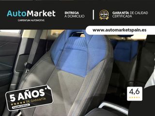 Lynk & Co 01 BASE	1.5 PHEV PINTURA METALIZADA NEGRA	TAPICERÍA NEGRA Y AZUL