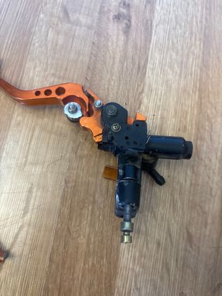 Manetas freno/embrague moto