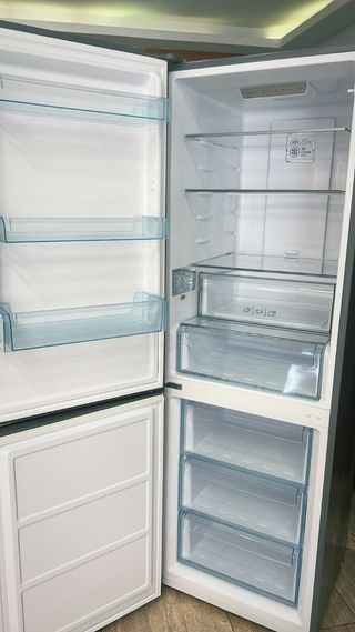 Nevera combi color Gris no frost clase A++