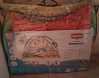 Gimnasio Tiny Love Sunny Day